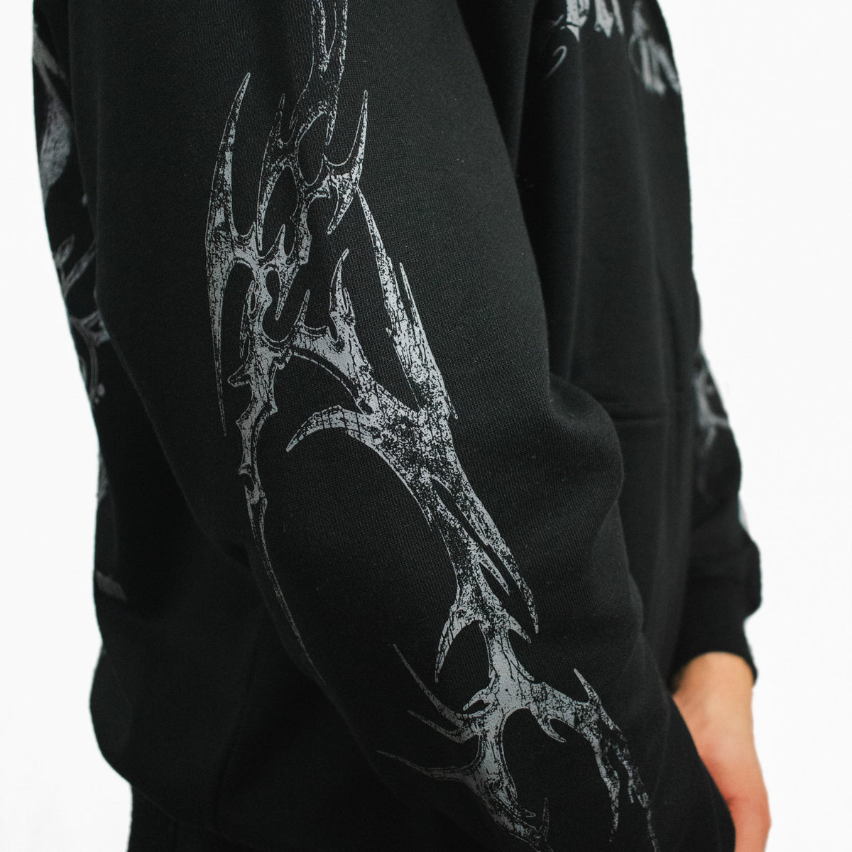 OBSIDIAN WINGS OVERSIZED ZIP UP HOODIE